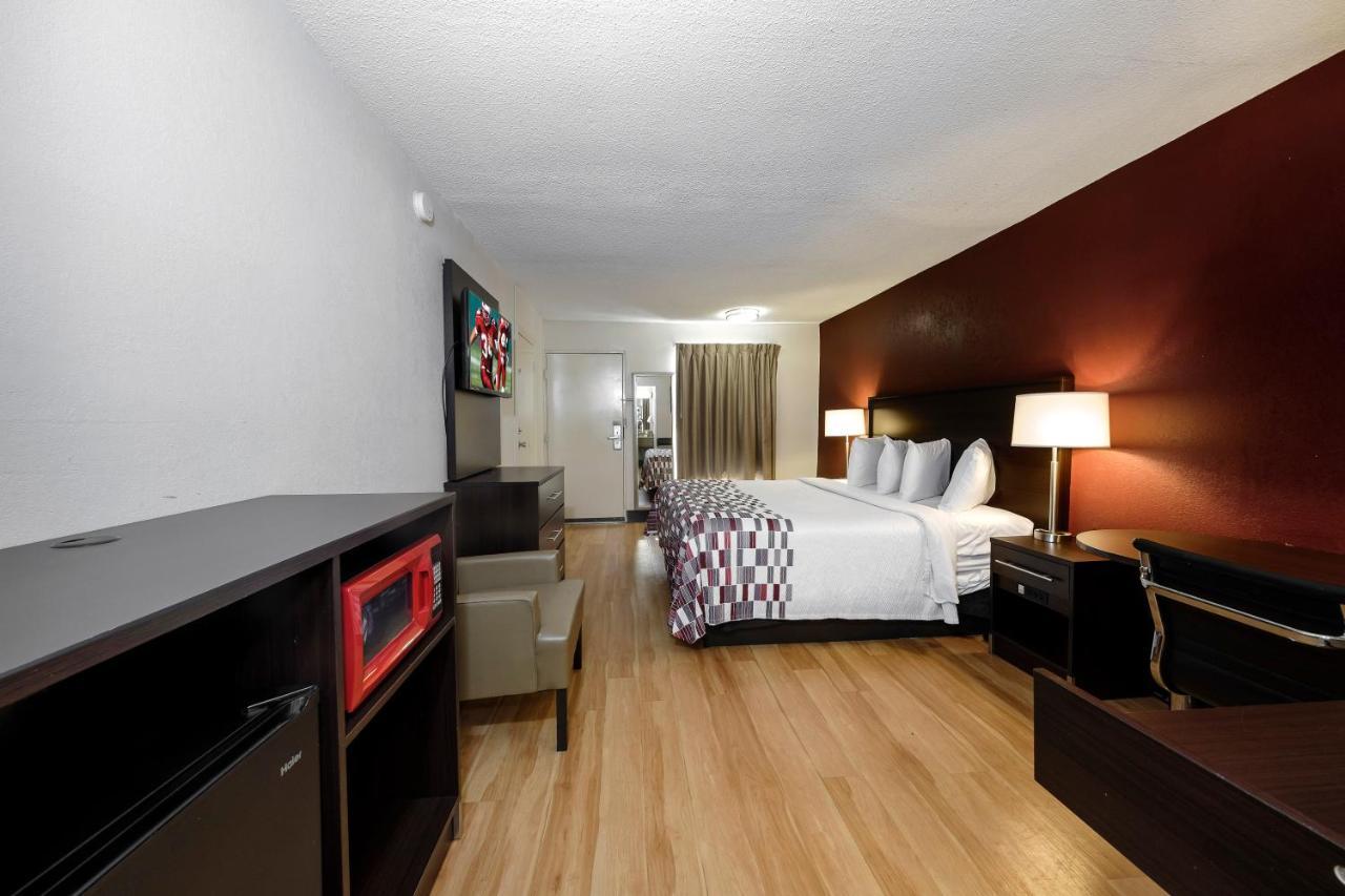 Red Roof Inn Atlanta - Suwanee/Mall Of Georgia Exterior foto